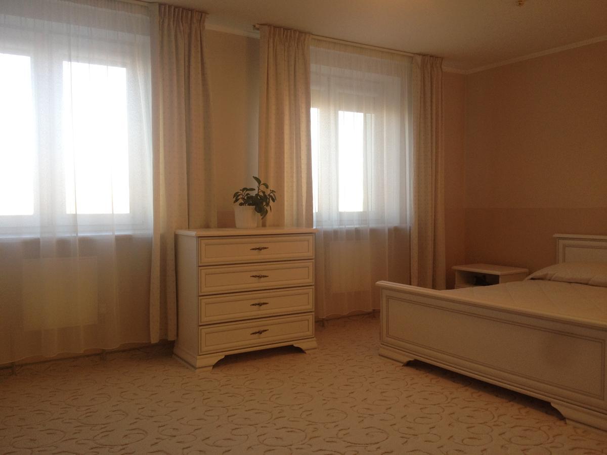 Hotel Muhavets Pruzhany Esterno foto